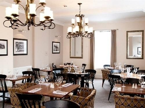 The Lion Hotel Brewood Екстер'єр фото