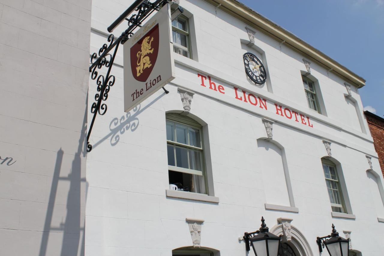 The Lion Hotel Brewood Екстер'єр фото